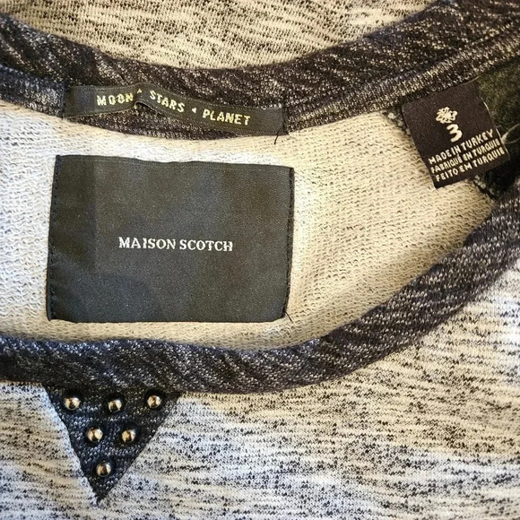 Scotch & Soda Maison Scotch Moon Stars Planet Long Sleeve Crewneck Sweatershirt. - Picture 13 of 14